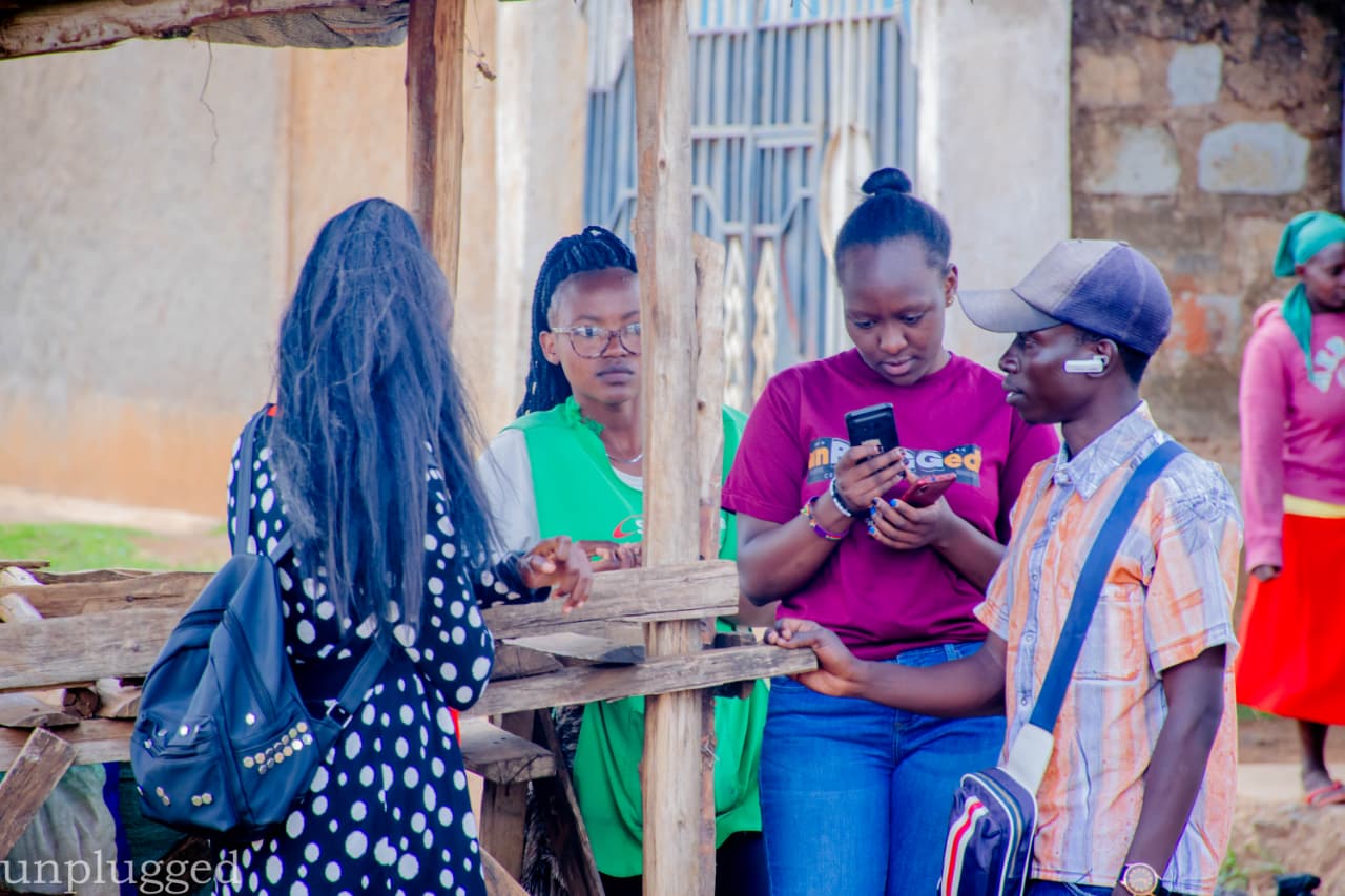 Cross-border cultural exchange through craft